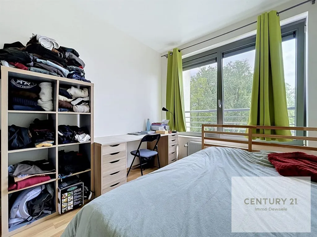 Magamistoad - Flat with Terrace in Verdant Area