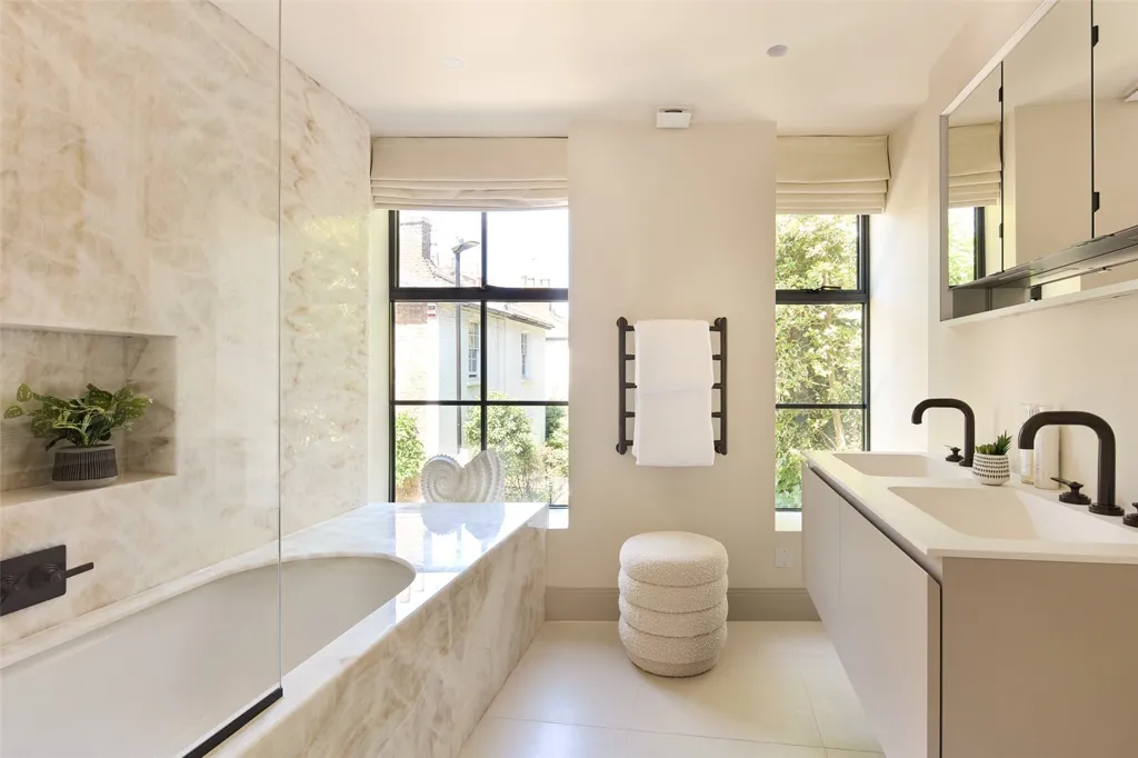 Salles de bain - Maison 4 chambres à Westminster