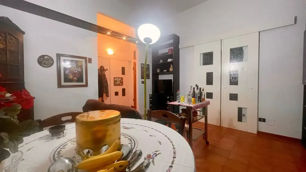 Salle à manger - Apartment with Cellar near Stadio, Montevarchi