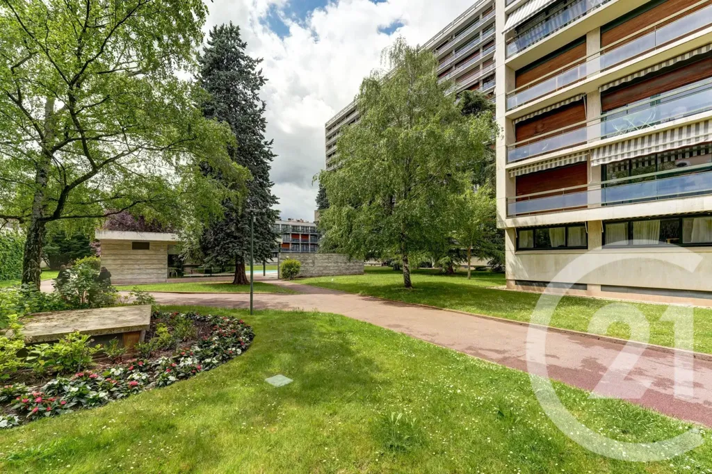 Jardin - Appartement F3 avec Balcon Sud/Est à Lyon 3ème