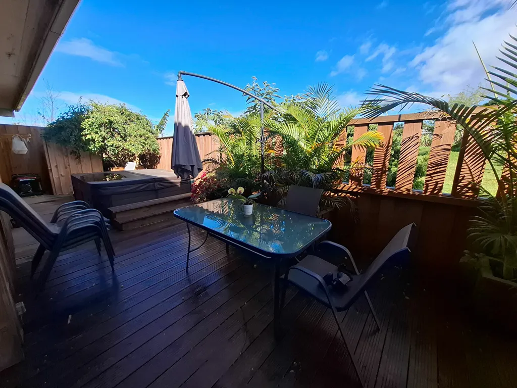 Terrass - Renovated Villa with Jacuzzi in Tampon