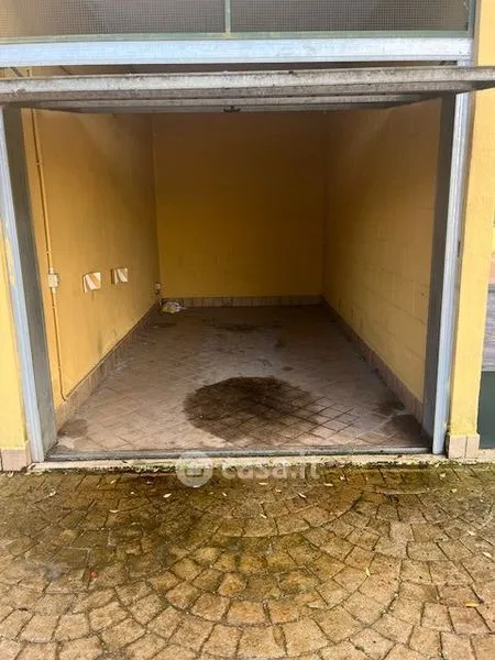 Garage - One-Bedroom Apartment with Balcony in Ceccano