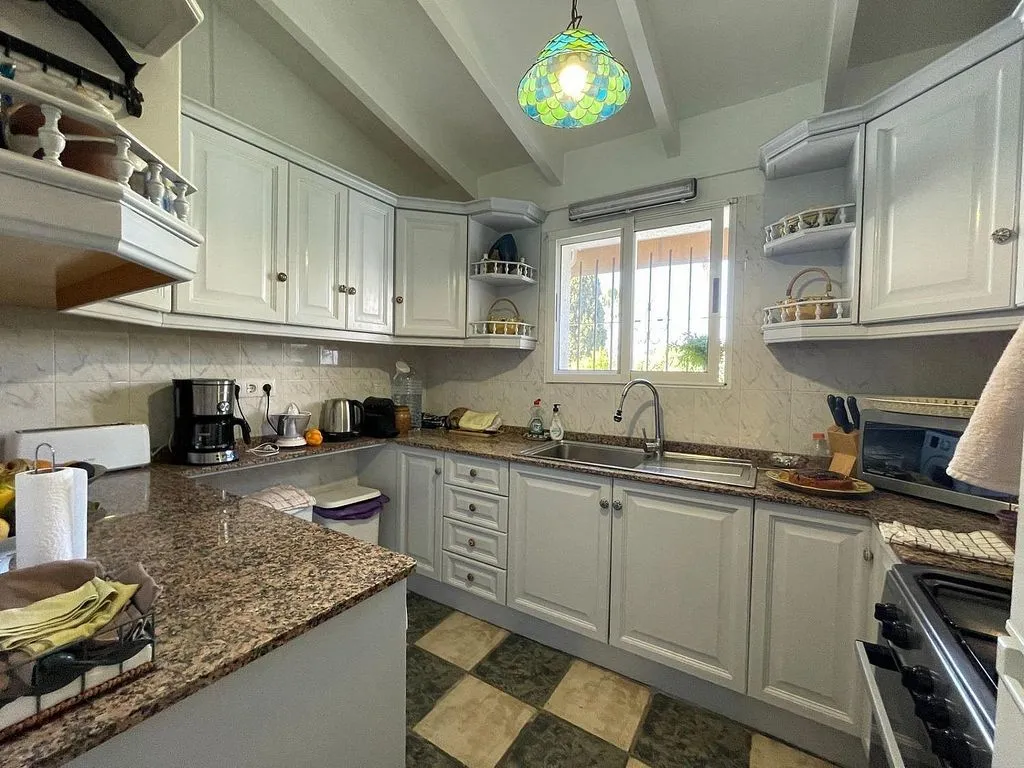 Kitchen - Villa with Pool and Terrace in El Portet