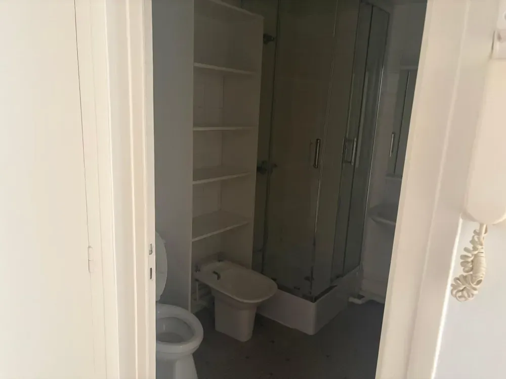 Salles de bain - Appartement T1 Lumineux dans le Quartier des Prébendes à Tours