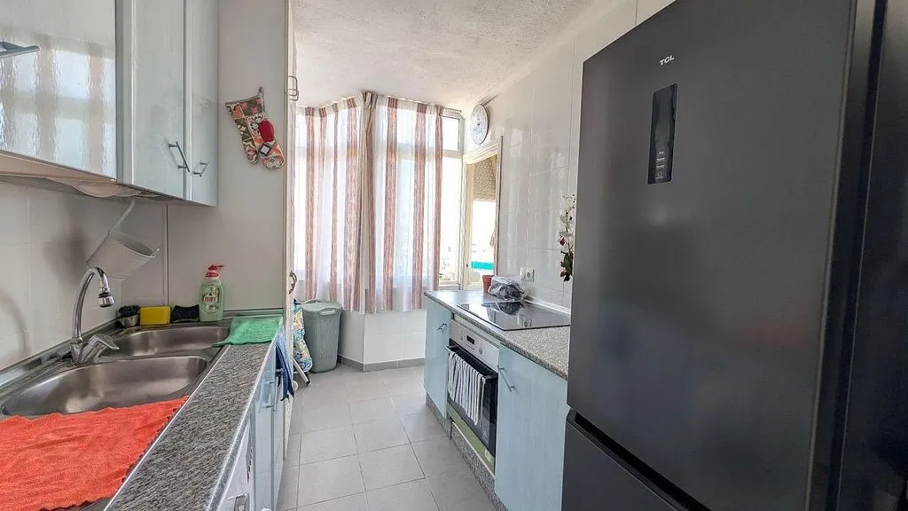 Köök - 2-Bedroom Apartment with Pool in Torremolinos Centre