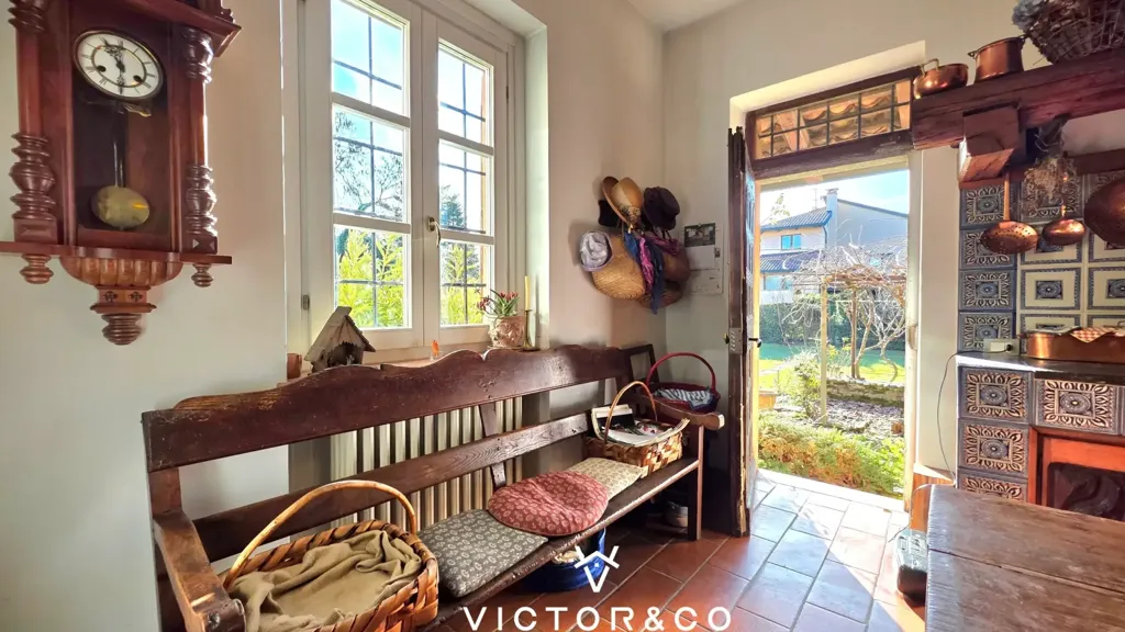 Dining Room - Villa with Garden in Novara