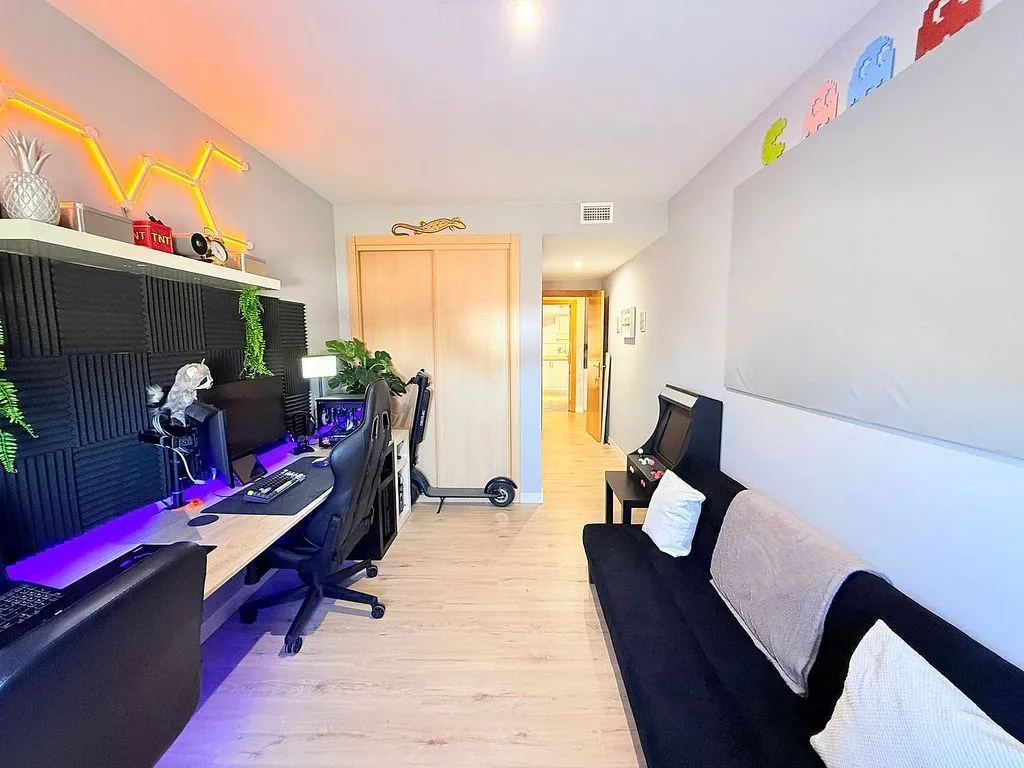 Bureau - Duplex with Garage in Esquivias