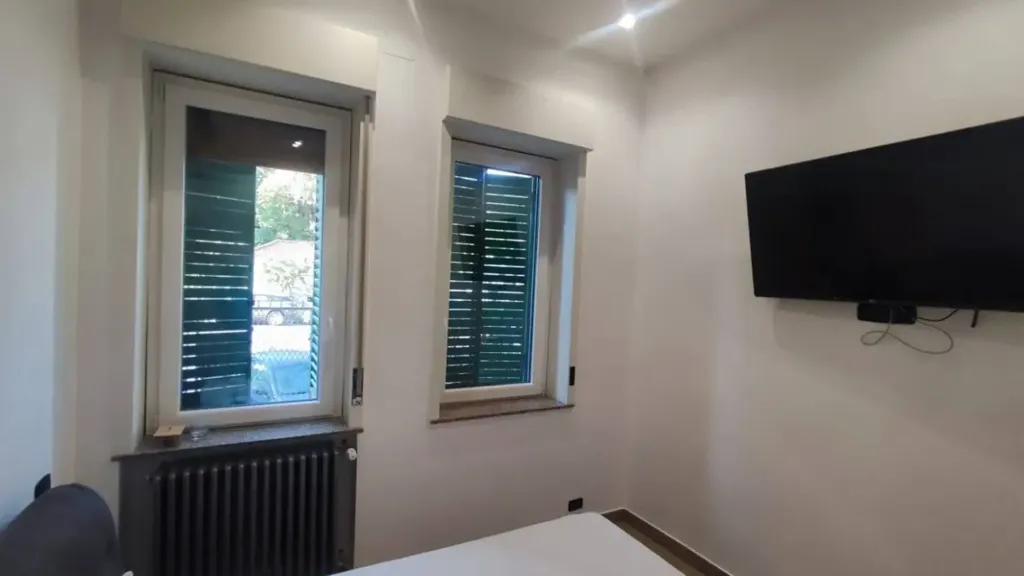 Magamistoad - Modernised Two-Bedroom Apartment in Messina