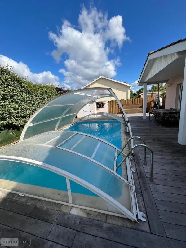 Bassein - House with Pool in Mérignac