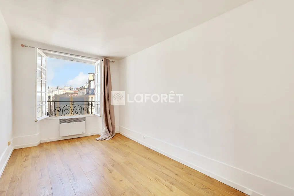 Pièces - Appartement avec Vue Dégagée au Marais, Paris 3ème