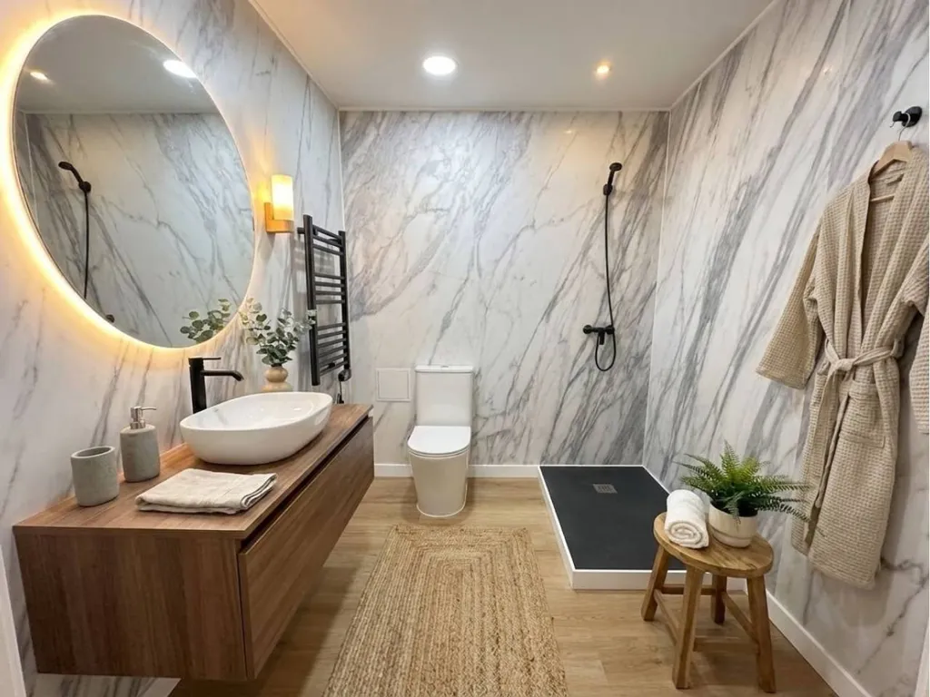Salles de bain - Reformed Flat with Balcony in Bilbao's Old Town