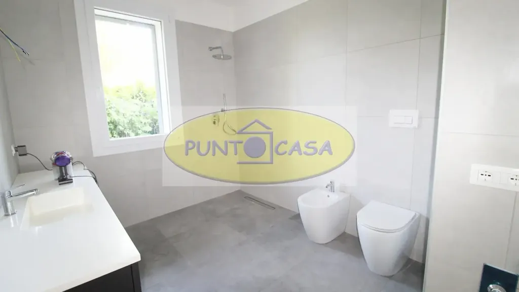 Vannitoad - New Triplex Villa with Private Garden in Borghetto Lodigiano