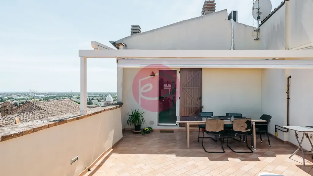 Studio with Panoramic Terrace in Santarcangelo