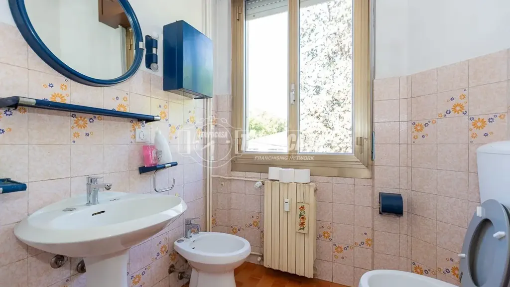 Vannitoad - Spacious Trilocale with Terrace in Brescia