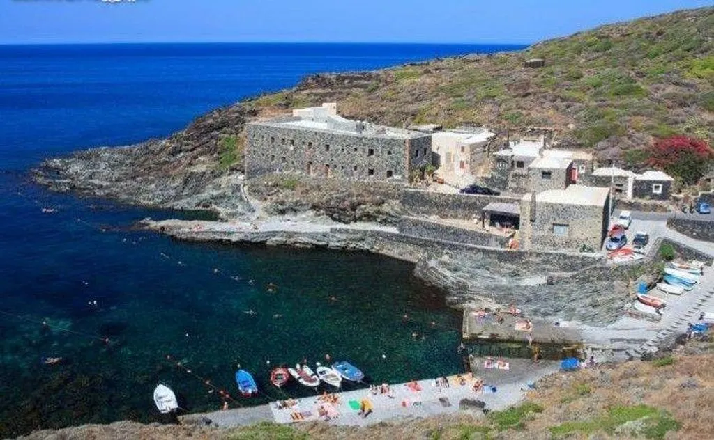 Välivaade - Exclusive Cottage with Sea View in Pantelleria