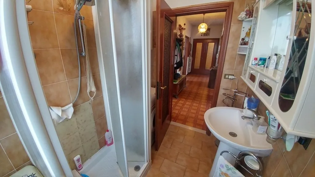 Salles de bain - Apartment with Private Garden in Zocca