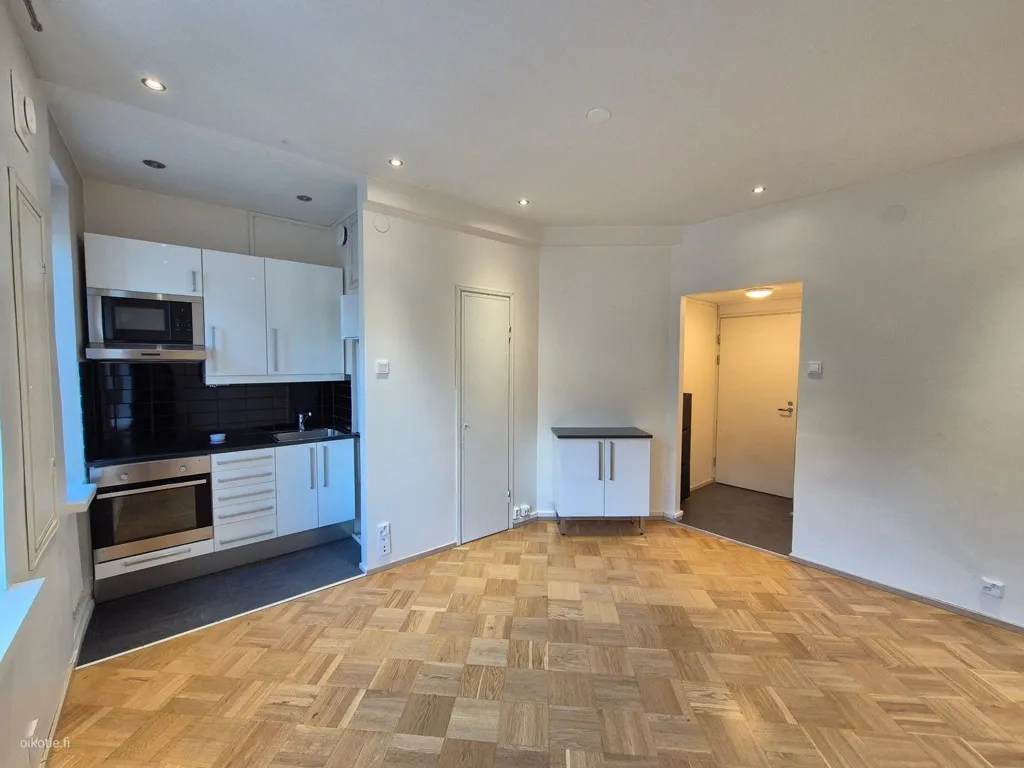 Cuisine - Modernised Studio with East View in Töölö, Helsinki