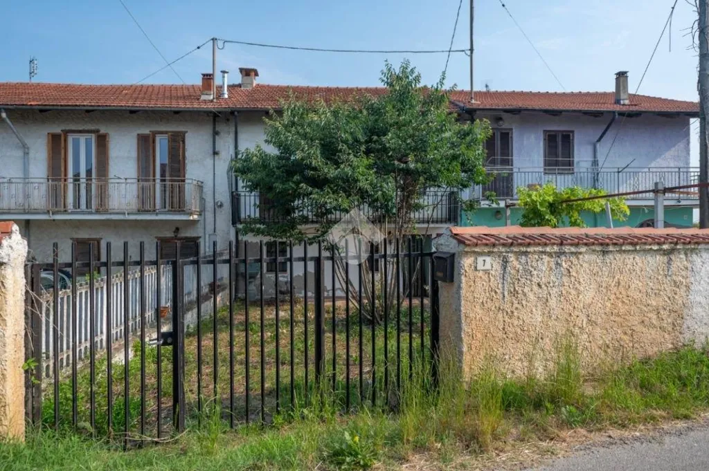 Välivaade - Semi-detached House with Garden in Envie