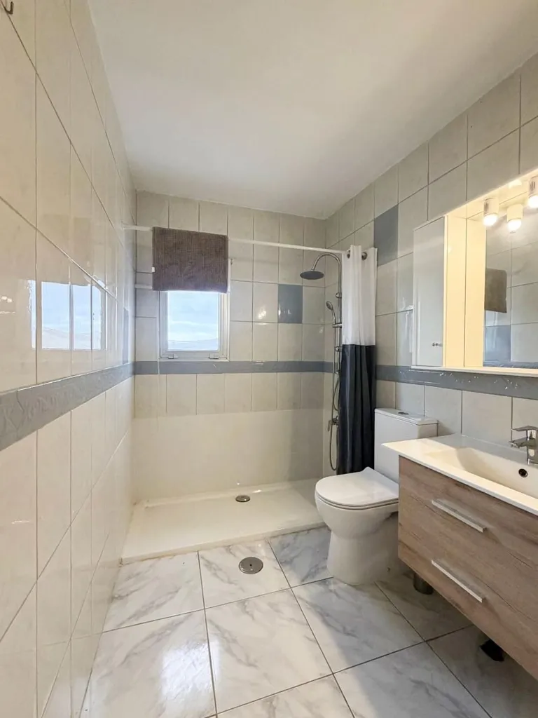 Salles de bain - Apartment with Sea View and Pool in Montaña la Data