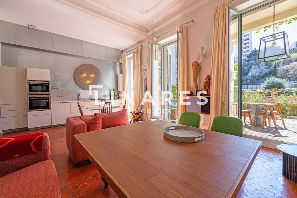 Söögituba - Apartment with Terrace in Marseille 6ème