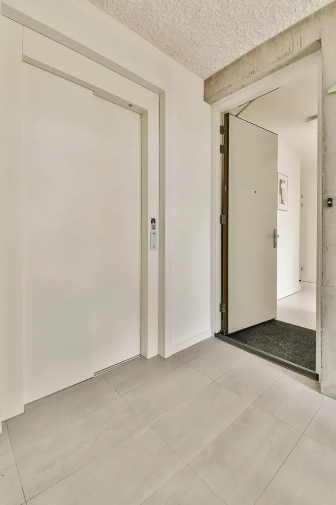 Entrée - Modern Apartment with Balcony in IJburg
