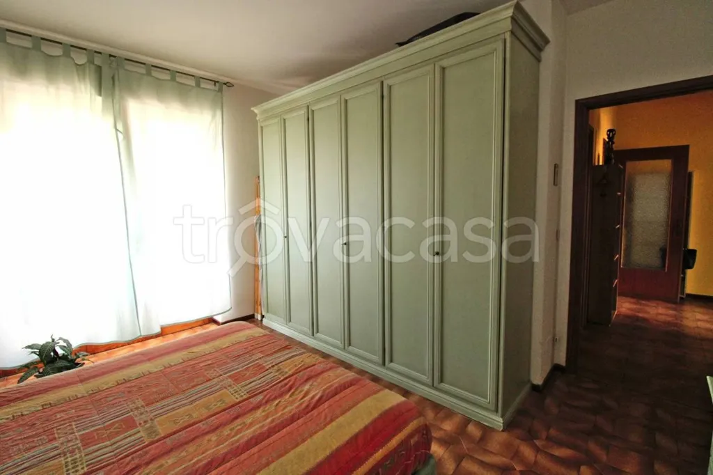 Chambres - Apartment with Private Parking in Canale