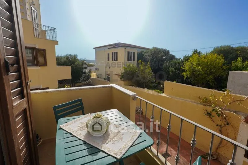 Balcon - Trilocale with Balcony in La Maddalena