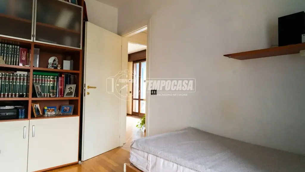 Chambres - Duplex Apartment with Terrace in Sassonia