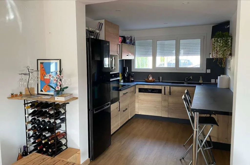 Cuisine - Villa T5 avec Terrasse et Jardin à Béziers