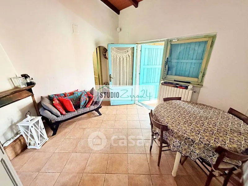 Sala da pranzo - Rustic Villa Plot with Sea Proximity in Pietrasanta
