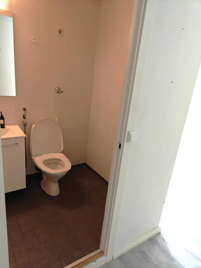 Vannitoad - One-Bedroom Flat with Balcony in Harjavalta
