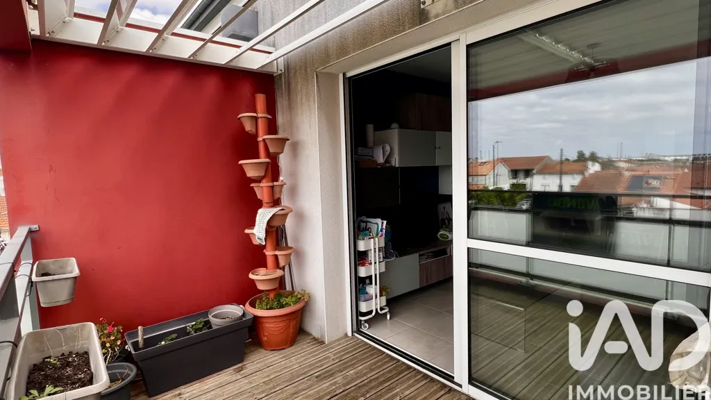 Balcone - 3-Bed Apartment with Balcony in La Rochelle