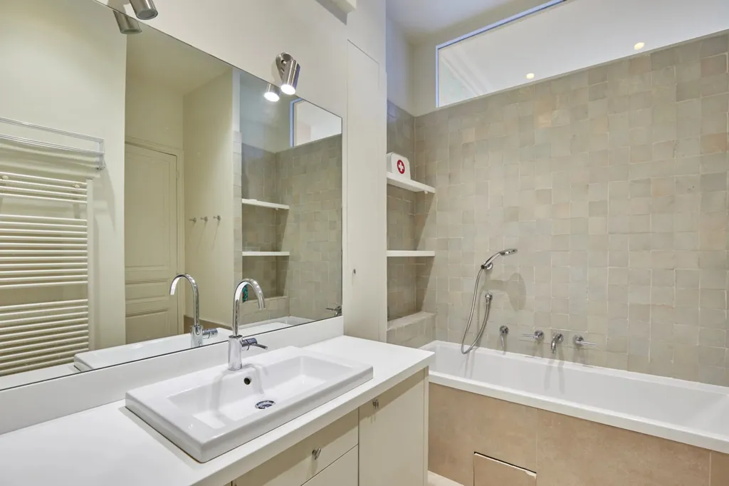 Salles de bain - Appartement avec Jardin au 16ème Arrondissement de Paris