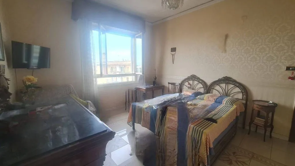 Magamistoad - Luxury Penthouse with Triple Exposure in Naples