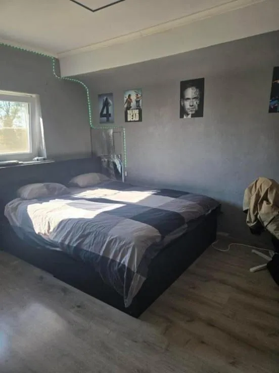 Bedrooms - Traditional Villa with Terrace in Detached Setting