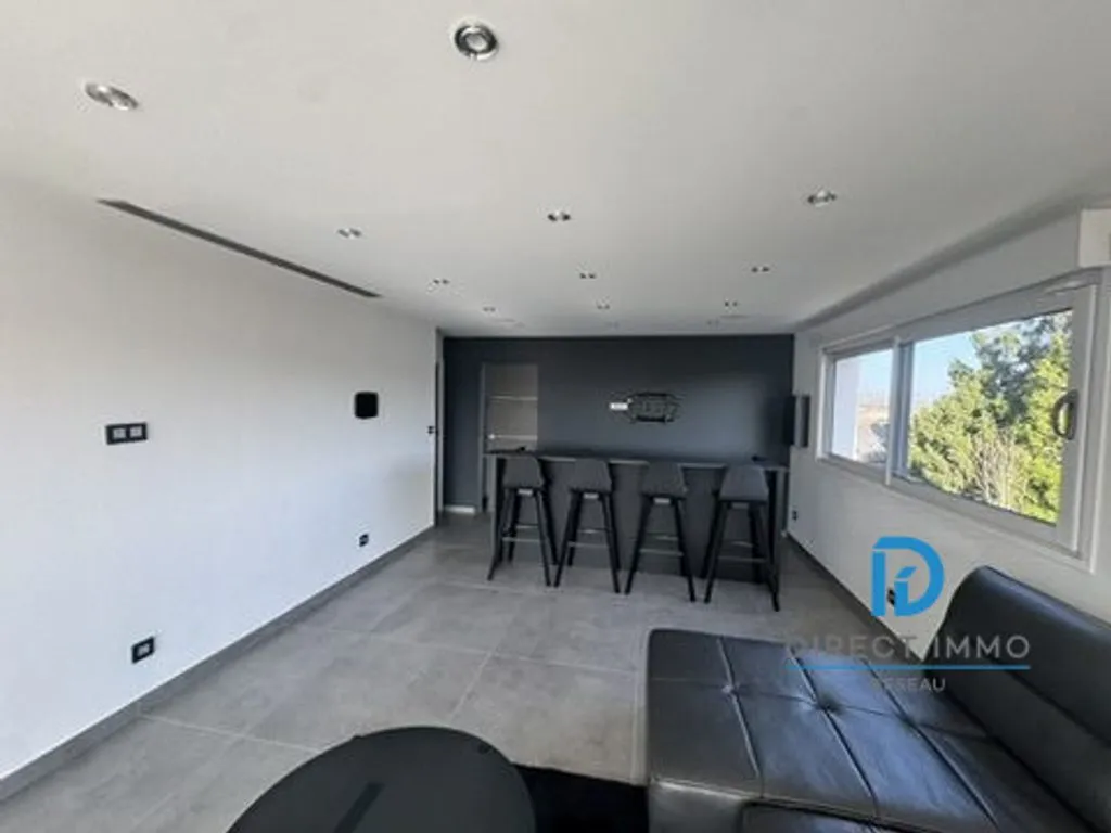Elutuba - Contemporary Villa with Pool in Cysoing