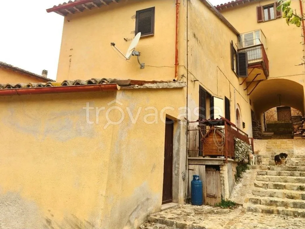 Välivaade - Independent House with Mountain View in Sellano