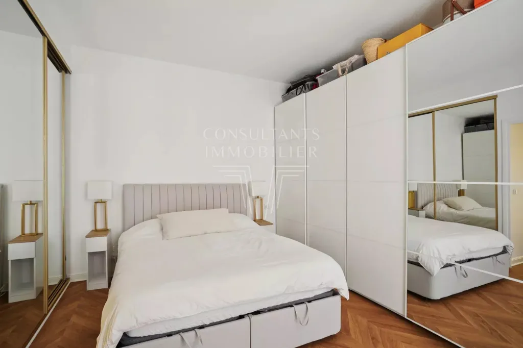 4-toaline korter asukohas Neuilly-sur-Seine
