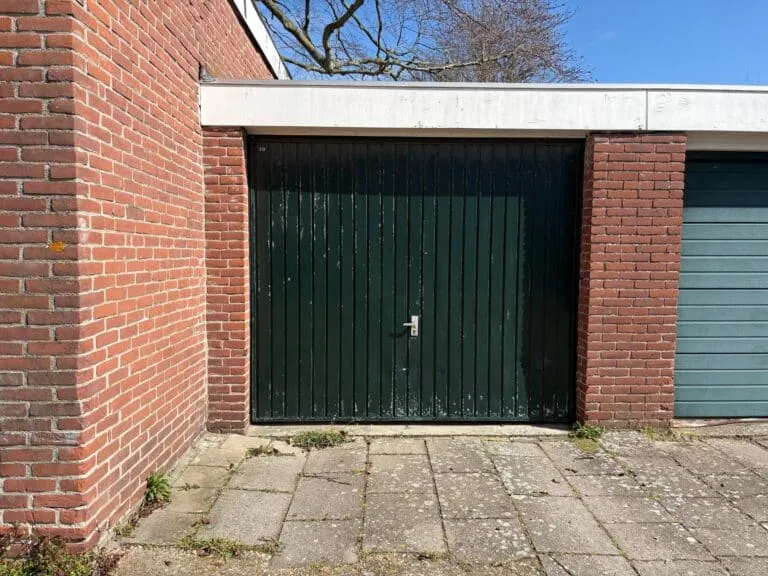 Välivaade - Garage Box in Central Middelburg