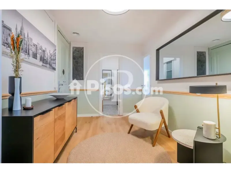 Entrée - Apartment with Balcony in Barcelona Centre