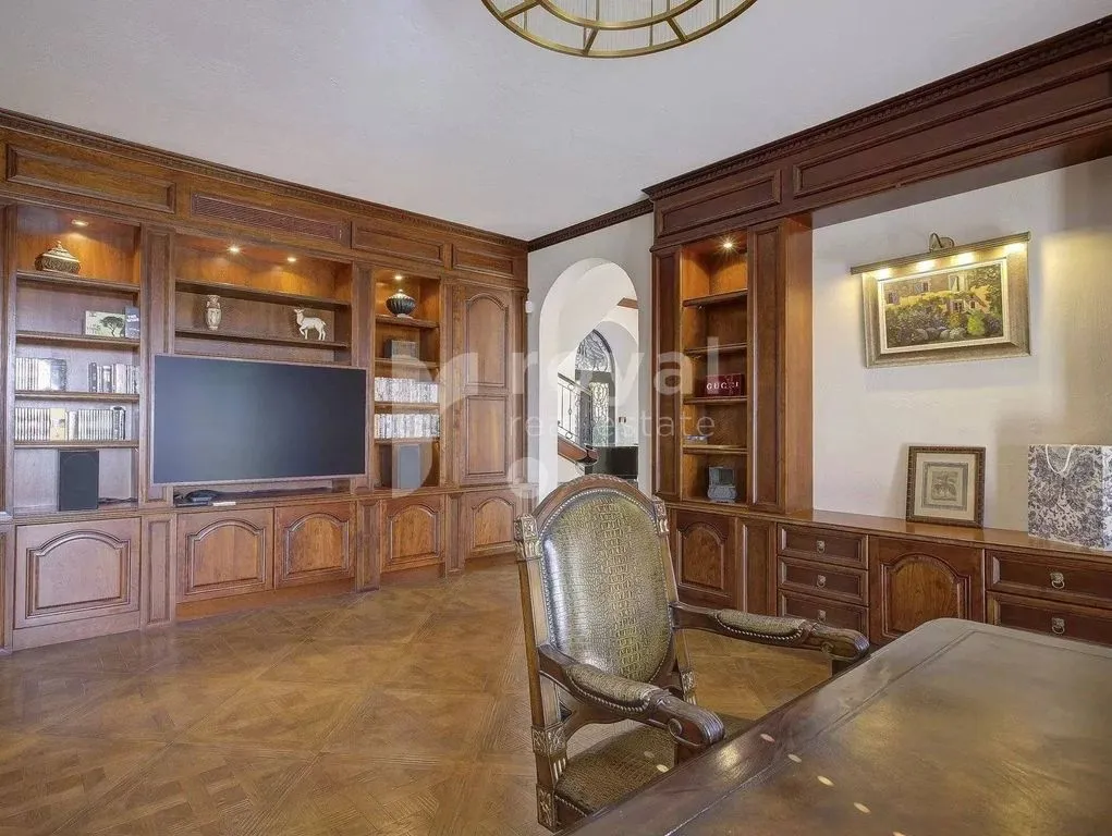 Bureau - Villa Luxueuse avec Piscine à Mougins