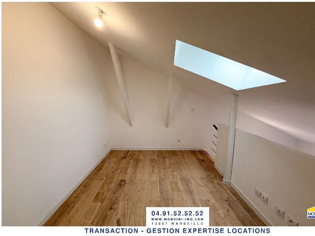 Pièces - T2 Duplex Refait au Calme à Marseille