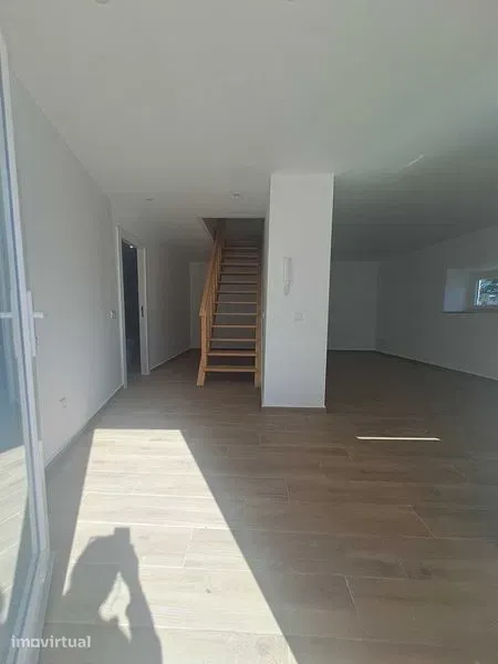 Elutuba - T2 House with Patio in Historic Centre