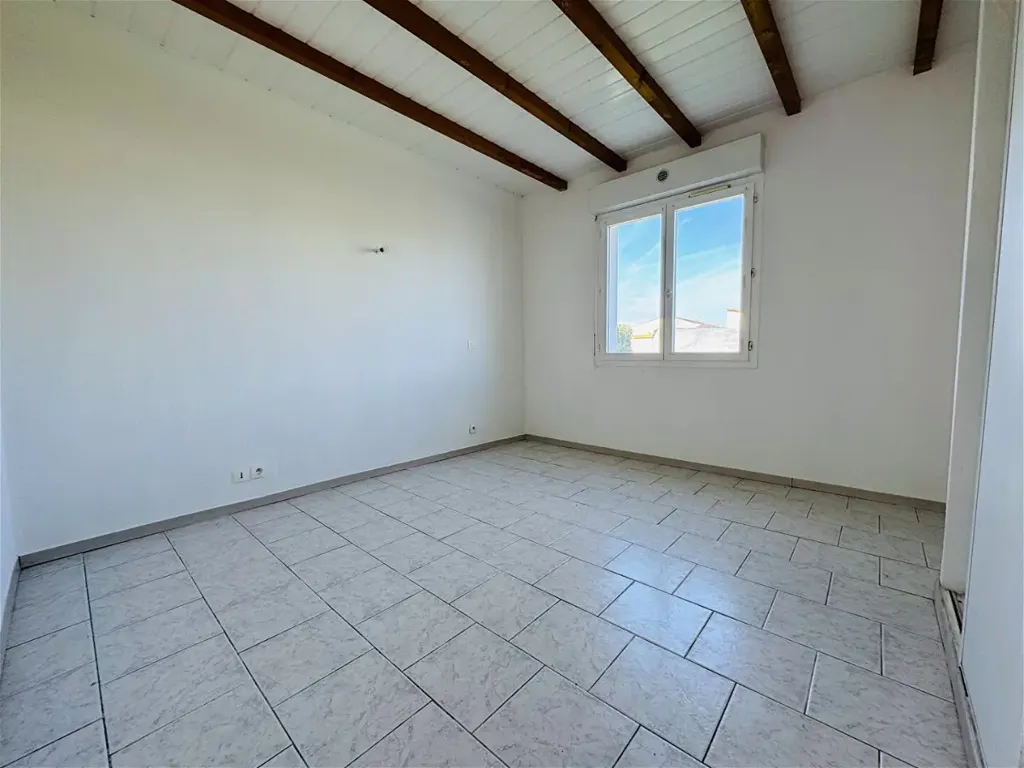 Maison 4 pièces à Corme Royal