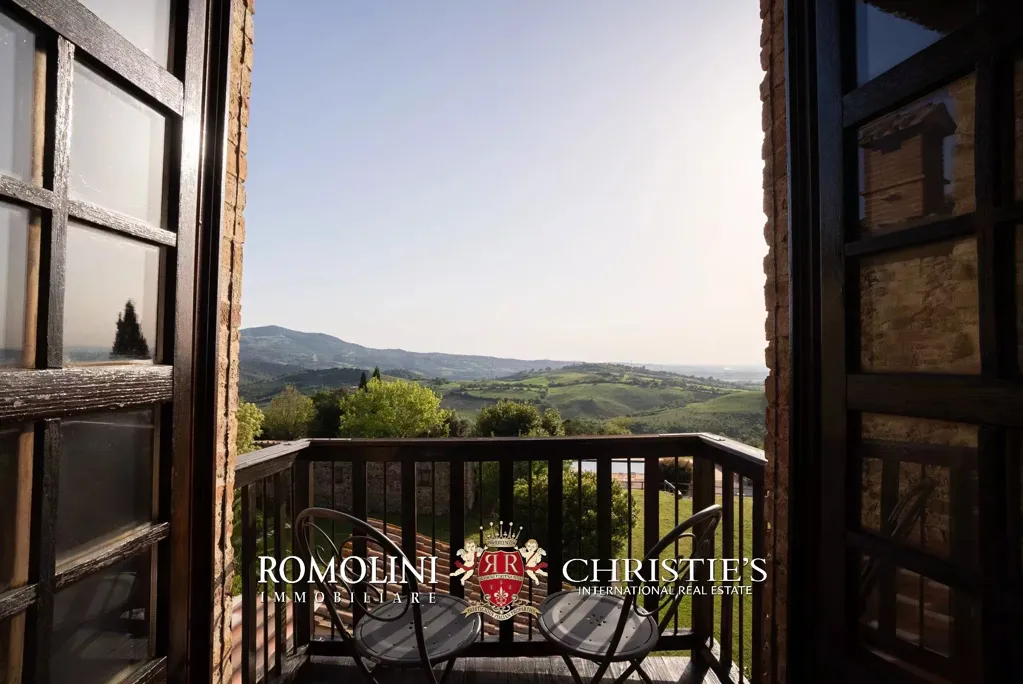 Balcon - 17th-Century Villa with Pool in Maremma, Tuscany