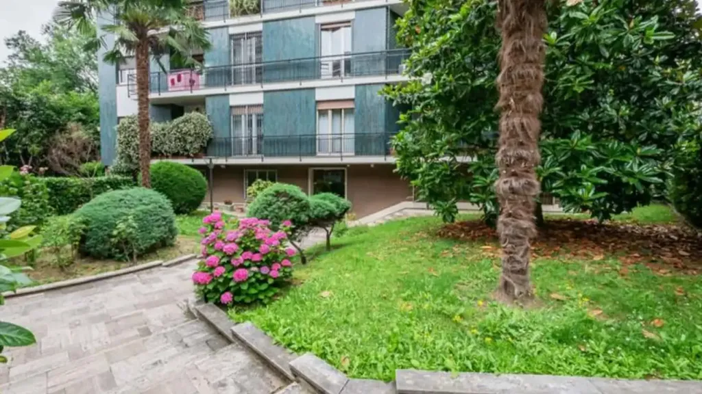 Jardin - Elegant Two-Room Apartment in Milan