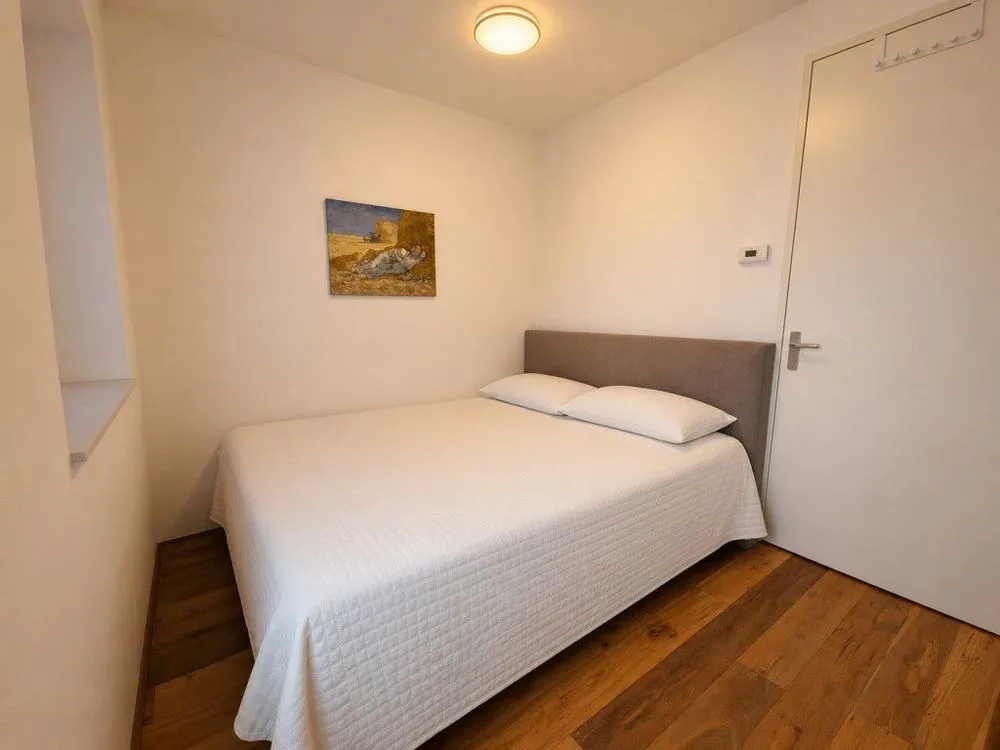 3-toaline korter asukohas Rotterdam