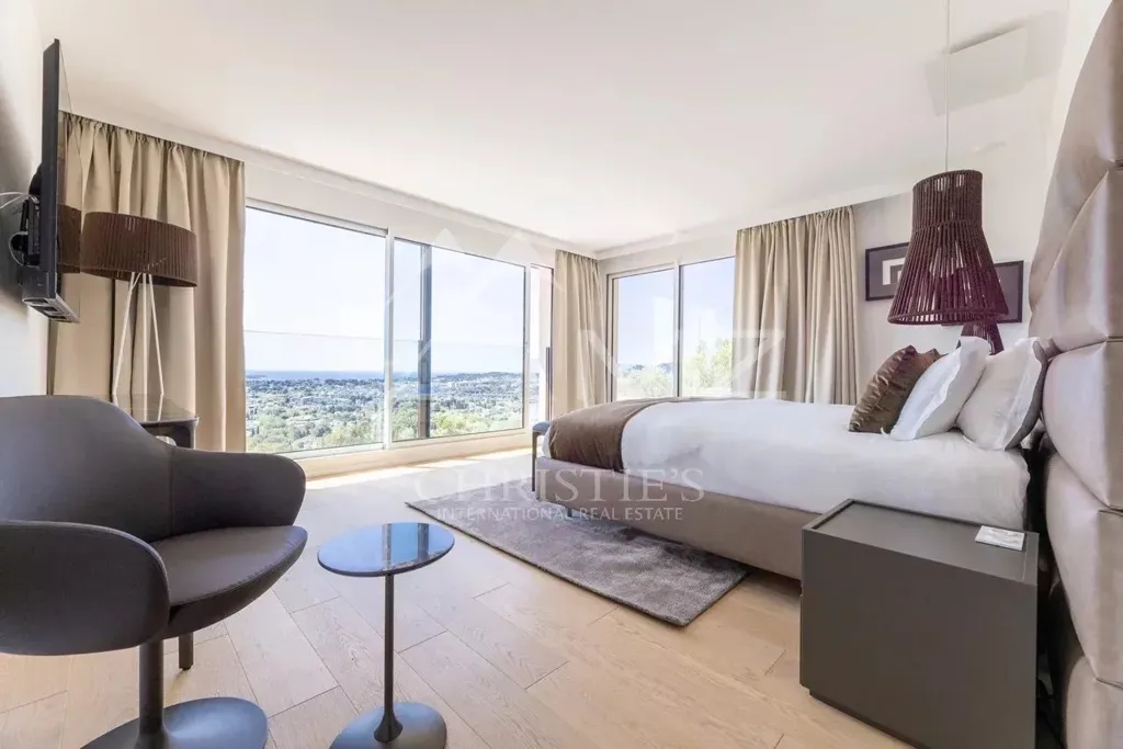 Magamistoad - Contemporary Villa with Sea View in Mougins