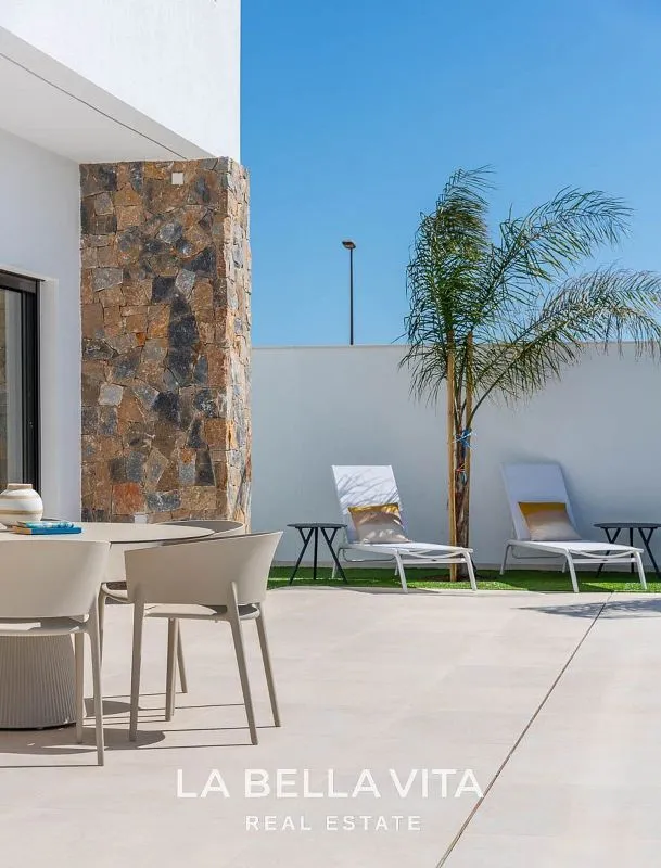 Terrass - Newly Built Villa with Pool in Los Alcázares