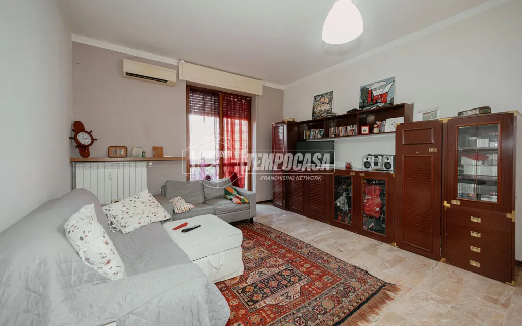 Séjour - Renovated Apartment with Balconies in Vigevano